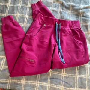 Raspberry Sorbet Zamora - Petite Jogger Scrub Pants - XXS Petite